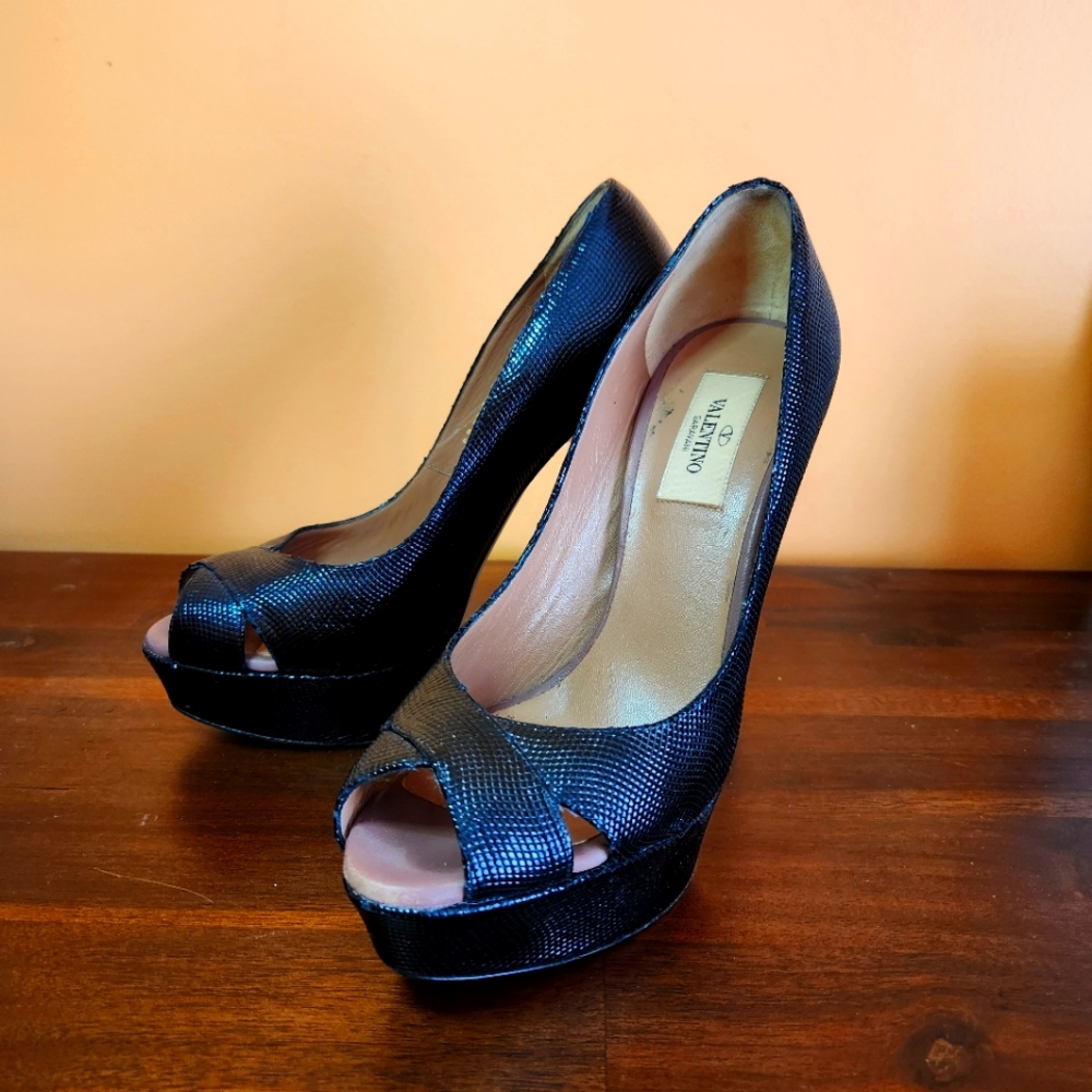 VALENTINO GARAVANI Platform Heels,  Black Size 38
